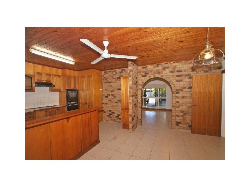 9 Kimberley Street, Trinity Park QLD 4879