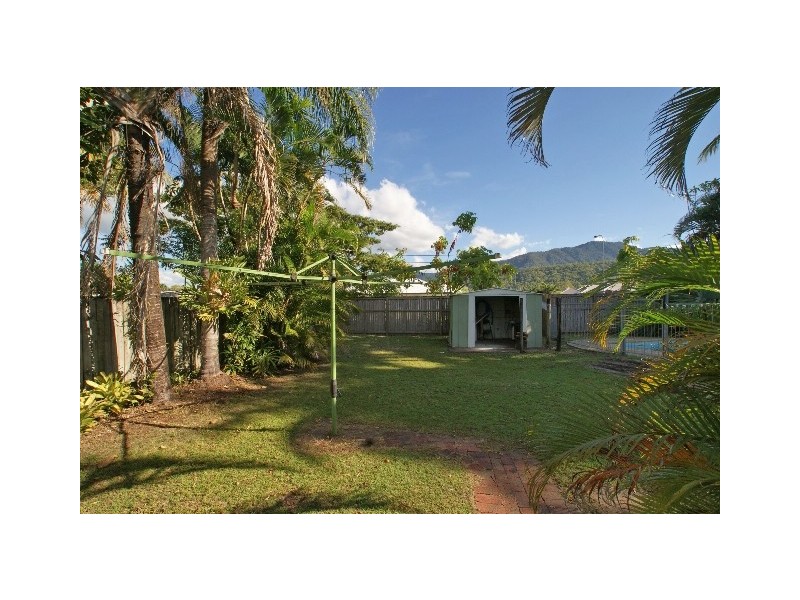 9 Kimberley Street, Trinity Park QLD 4879