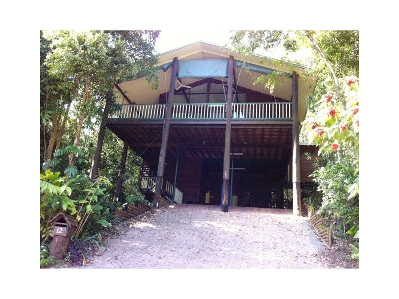 12 LICUALA CLOSE, Kamerunga QLD 4870