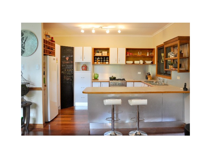 12 LICUALA CLOSE, Kamerunga QLD 4870