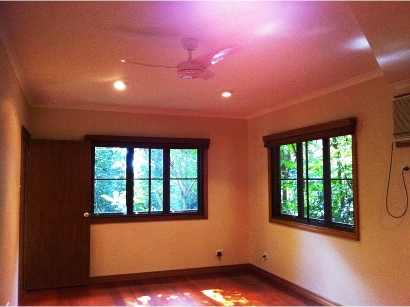 12 LICUALA CLOSE, Kamerunga QLD 4870