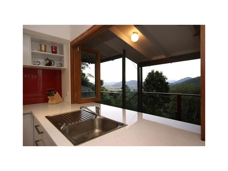 165 Stanton Road, Smithfield QLD 4878