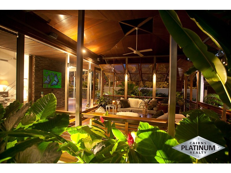 1 Argentea Boulevard, Palm Cove QLD 4879