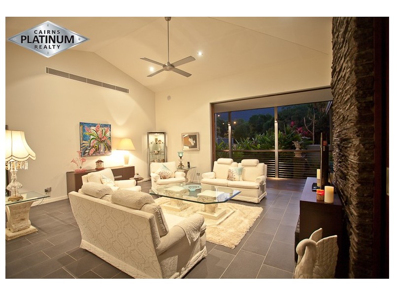 1 Argentea Boulevard, Palm Cove QLD 4879