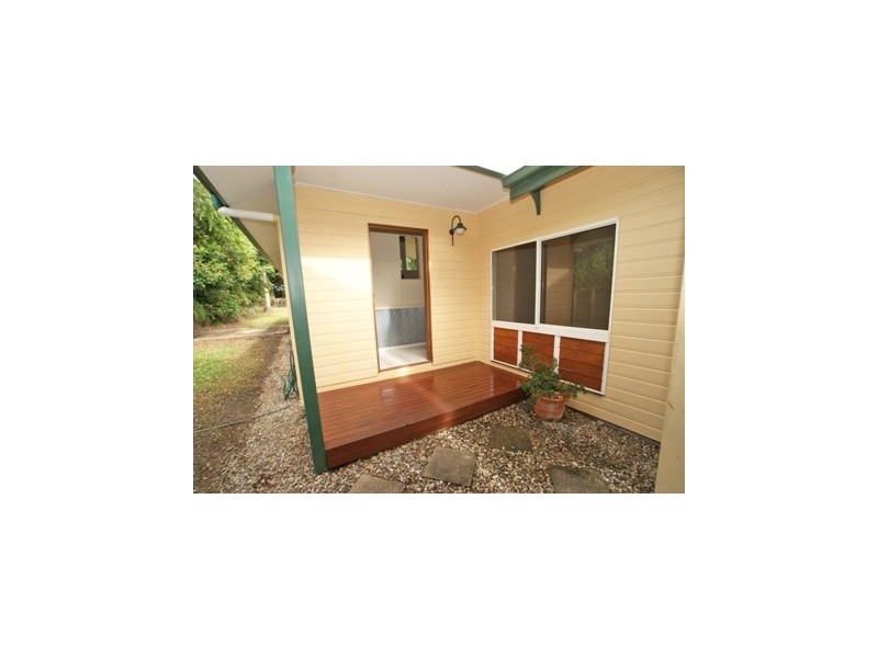 10 Red Ochre Street, Redlynch QLD 4870