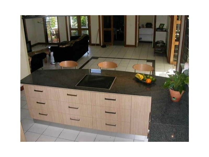 54 Terebra Street, Palm Cove QLD 4879
