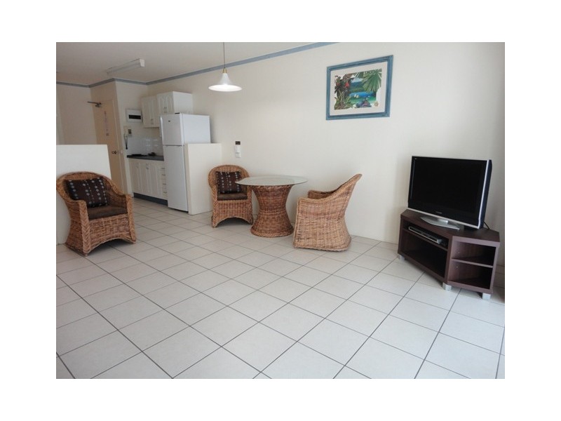 15/131 Williams Esplanade, Palm Cove QLD 4879