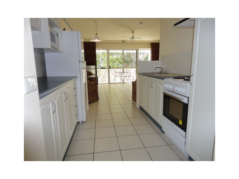 15/131 Williams Esplanade, Palm Cove QLD 4879