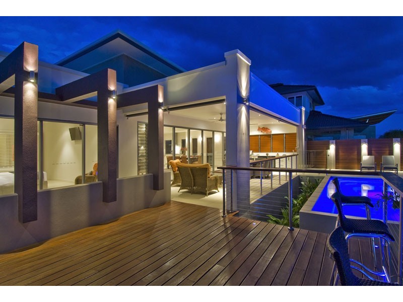 11 Ragamuffin Quay, Trinity Park QLD 4879
