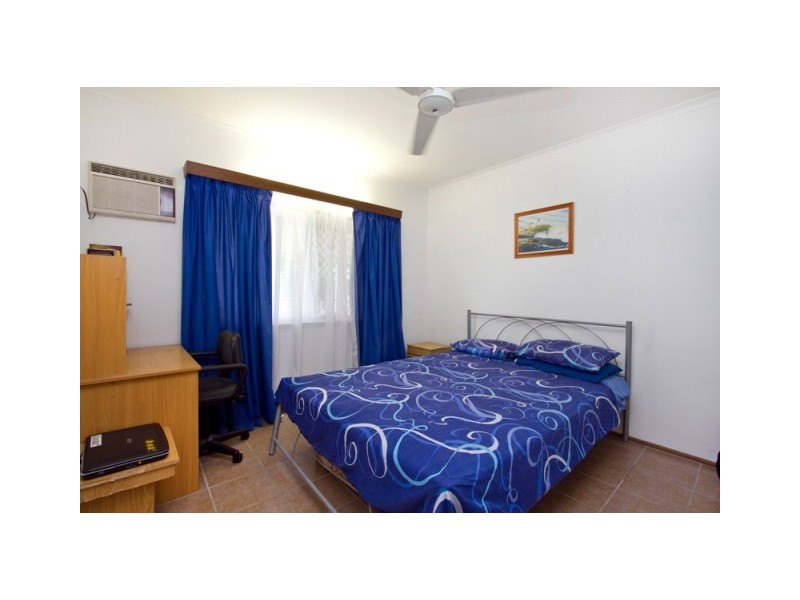 1 Kerryanne Close, Smithfield QLD 4878