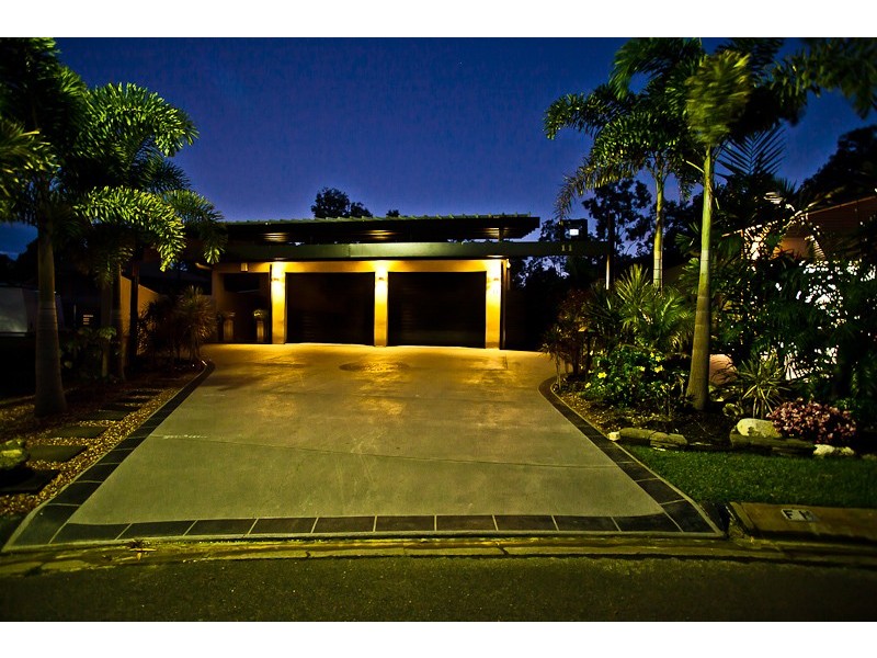 Palm Cove QLD 4879