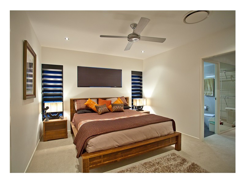 Palm Cove QLD 4879