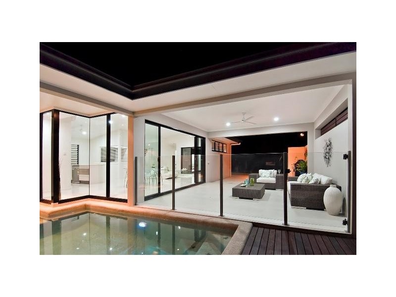 13 Icefire Quay, Trinity Park QLD 4879