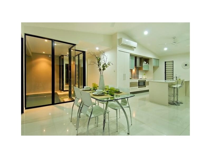 13 Icefire Quay, Trinity Park QLD 4879