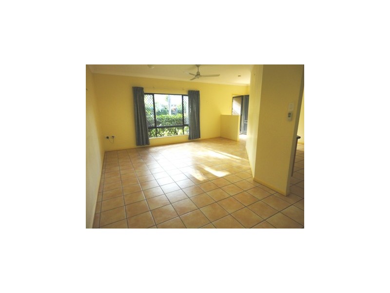 11 Helsdon Close, Clifton Beach QLD 4879