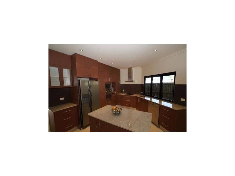 40 Harbour Drive, Trinity Park QLD 4879