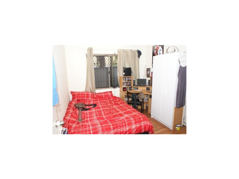 44 Bamboo Street, Holloways Beach QLD 4878