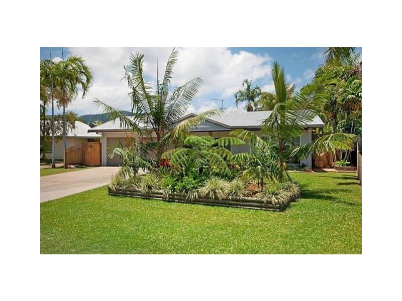 5 Ellwood Close, Kewarra Beach QLD 4879
