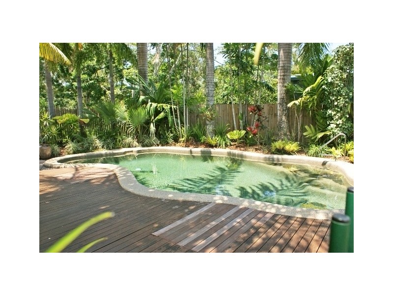 5 Ellwood Close, Kewarra Beach QLD 4879