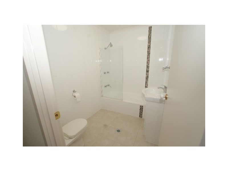 11 Napier Street, Trinity Park QLD 4879