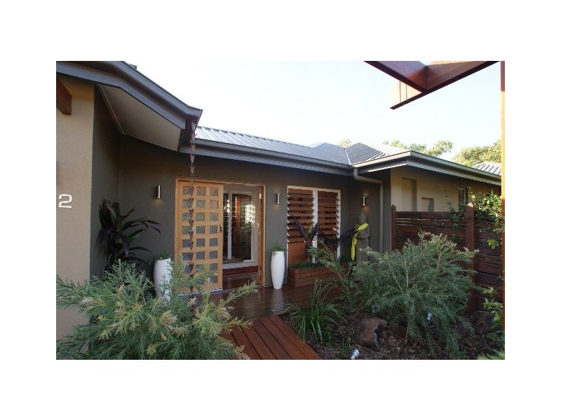 12 Muller Street, Palm Cove QLD 4879