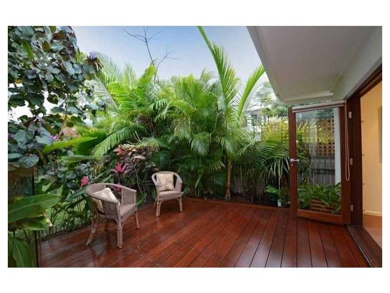 57 Arlington Esplanade, Clifton Beach QLD 4879