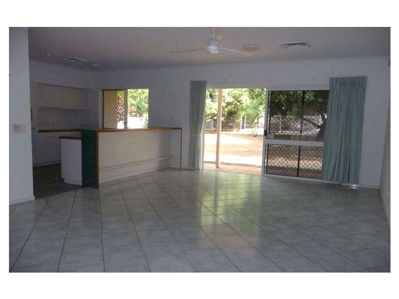 7 Green Ave, Kewarra Beach QLD 4879