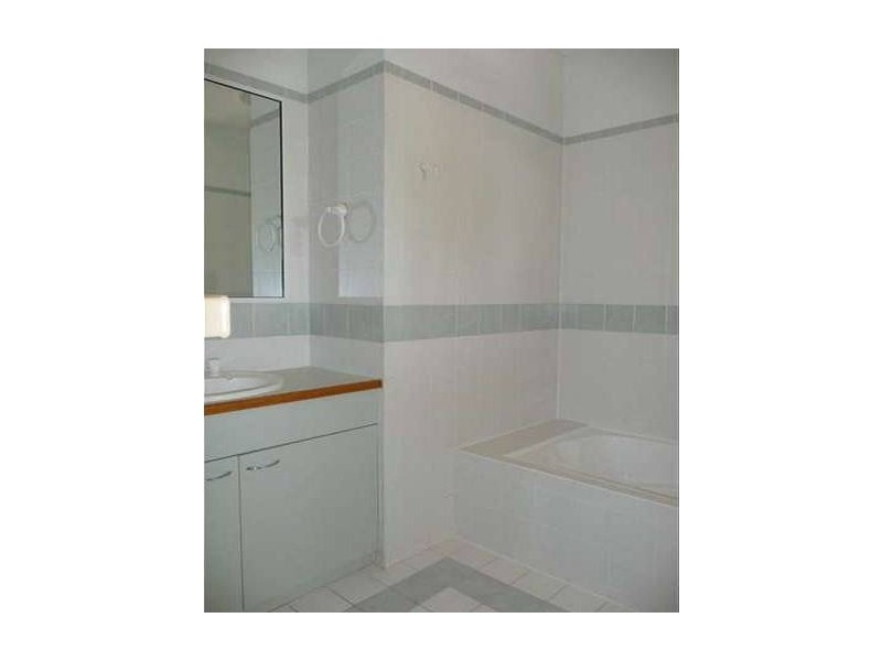 7 Green Ave, Kewarra Beach QLD 4879