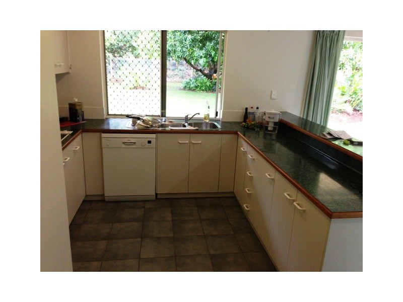 7 Green Ave, Kewarra Beach QLD 4879