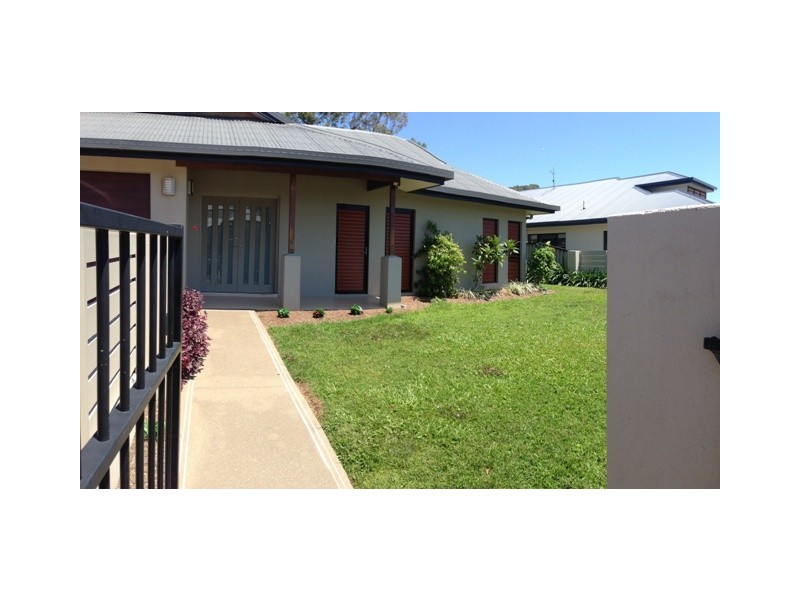 40 Harbour, Trinity Park QLD 4879