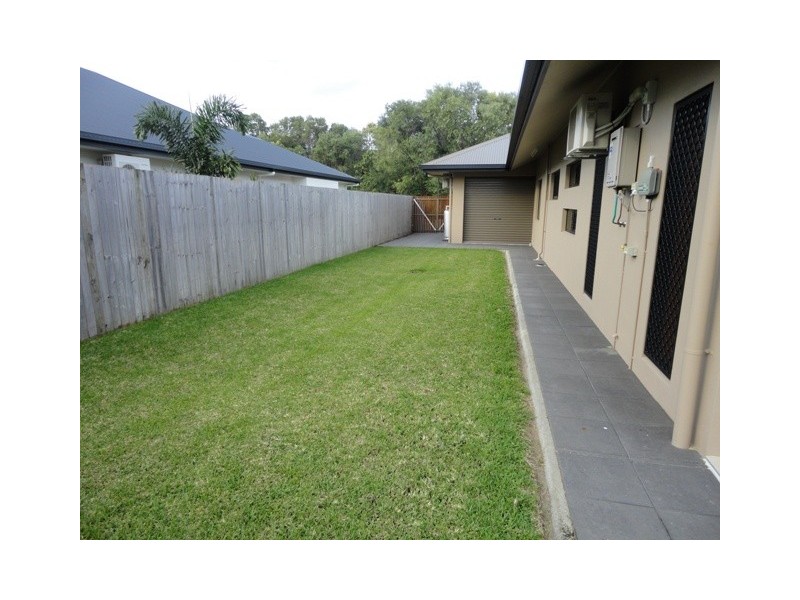 22 Quartzborough Promenade, Trinity Park QLD 4879