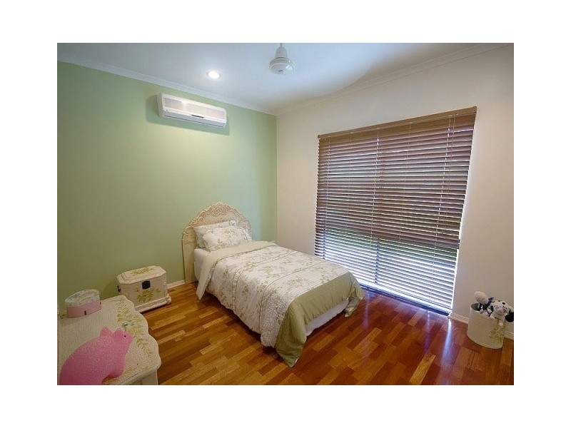 20 Batt Street, Clifton Beach QLD 4879