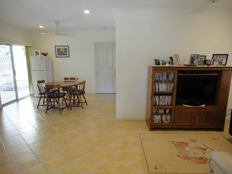 11 Greenhaven Street, Clifton Beach QLD 4879