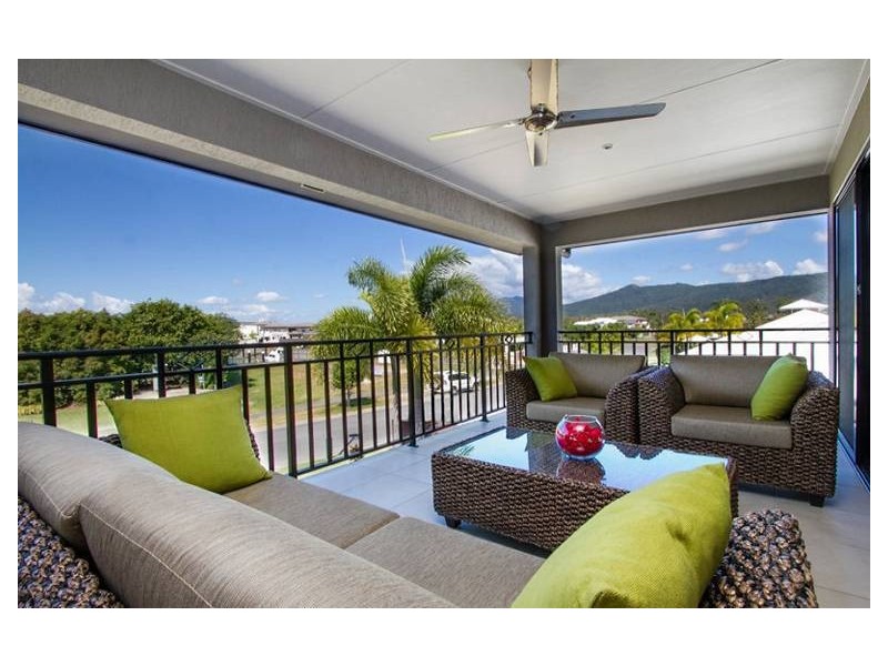 54 Harbour Drive, Trinity Park QLD 4879