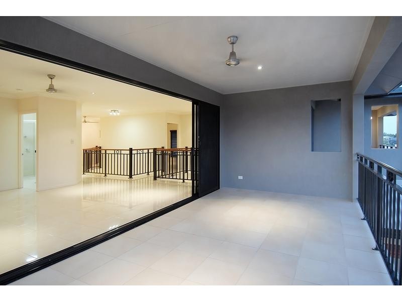 54 Harbour Drive, Trinity Park QLD 4879