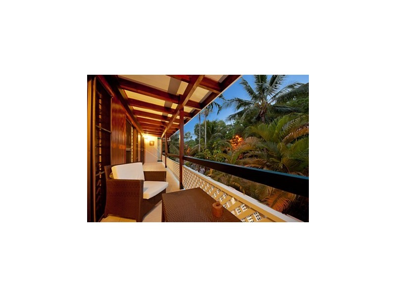 5 UPOLU ESPLANADE, Clifton Beach QLD 4879