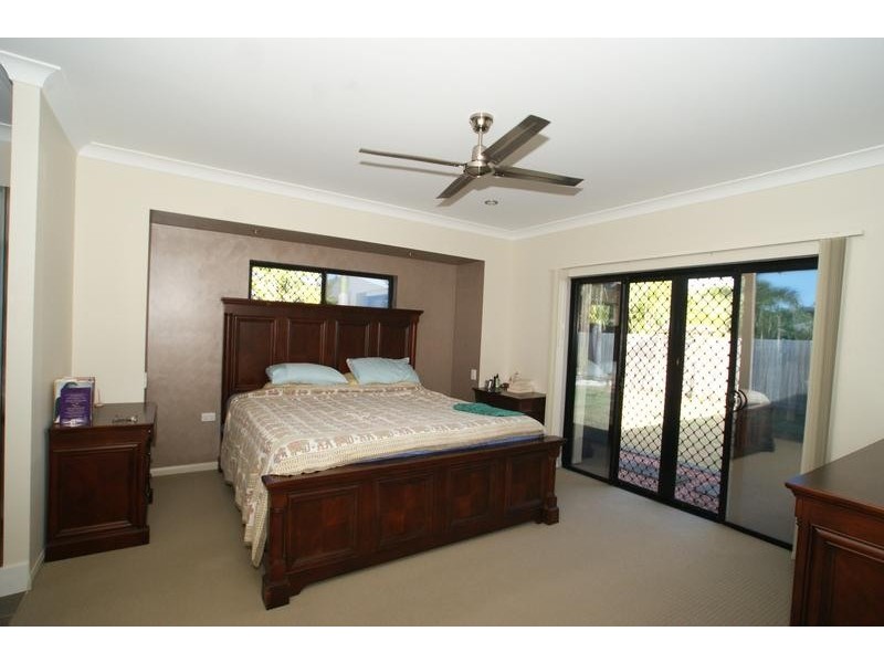 21 Moojeeba Way, Trinity Park QLD 4879