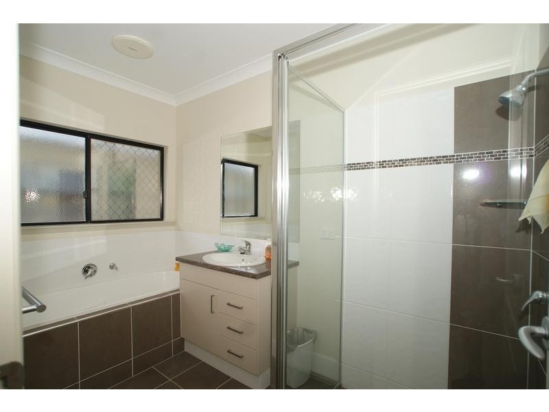 21 Moojeeba Way, Trinity Park QLD 4879