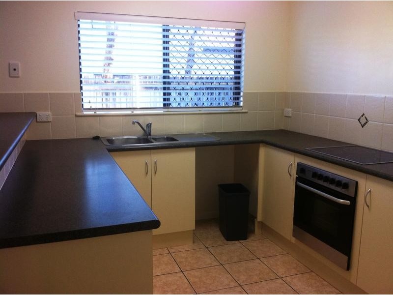 6/24 Old Smithfield Road, Freshwater QLD 4870