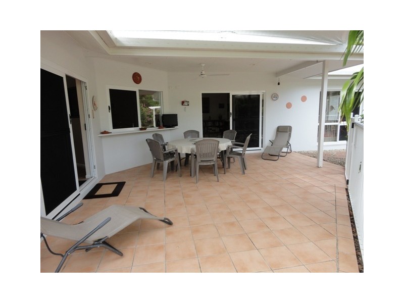 7 Bramble Street, Clifton Beach QLD 4879