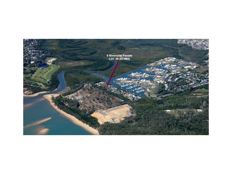 9 Riverside Parade, Trinity Park QLD 4879