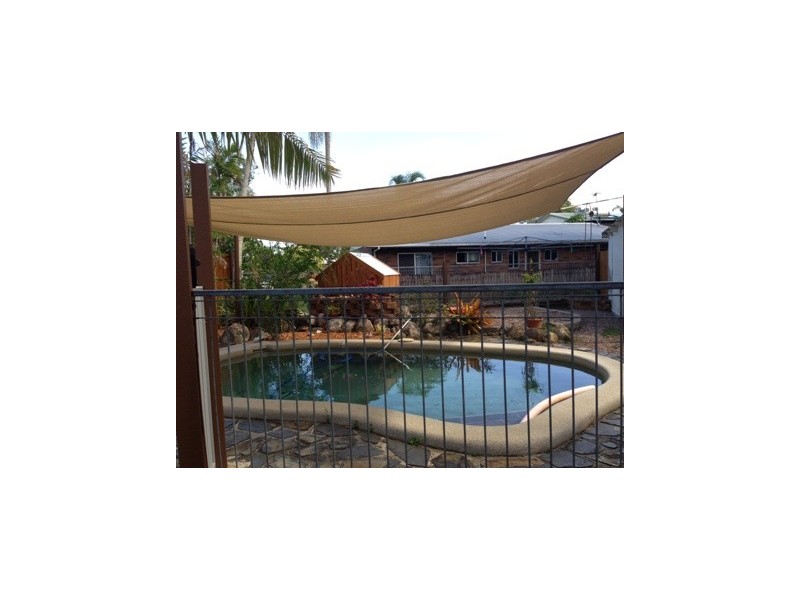 7 Queensborough Close, Trinity Park QLD 4879