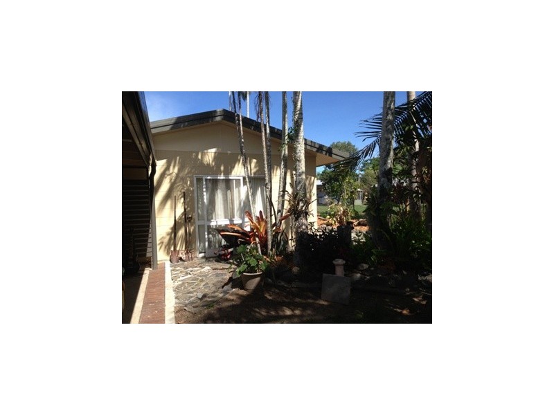 7 Queensborough Close, Trinity Park QLD 4879