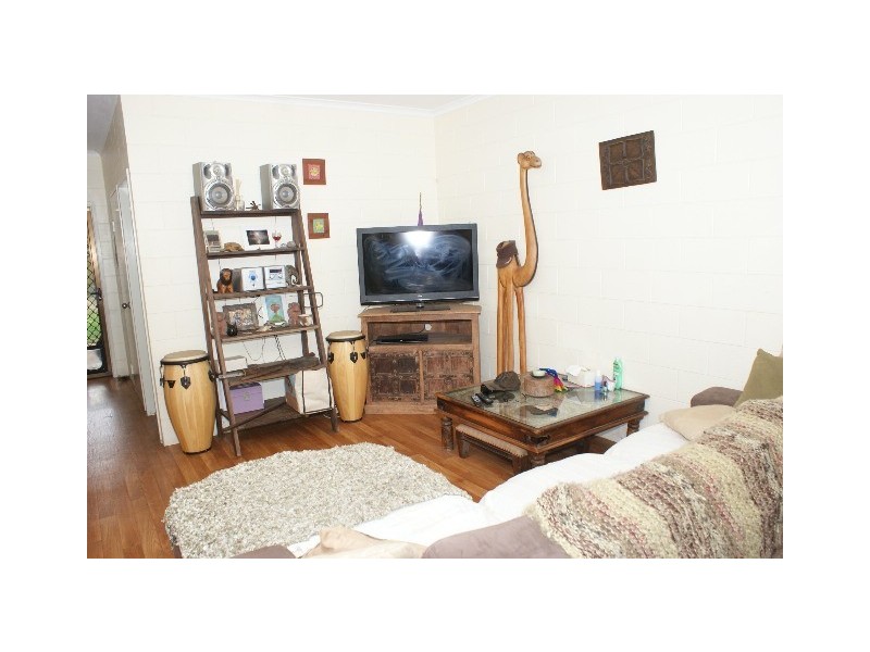 1/44 Bamboo Street, Holloways Beach QLD 4878