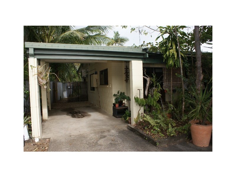 1/44 Bamboo Street, Holloways Beach QLD 4878