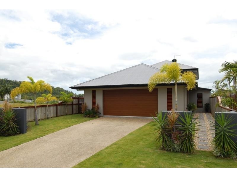 14 Brindabella Quay, Trinity Park QLD 4879