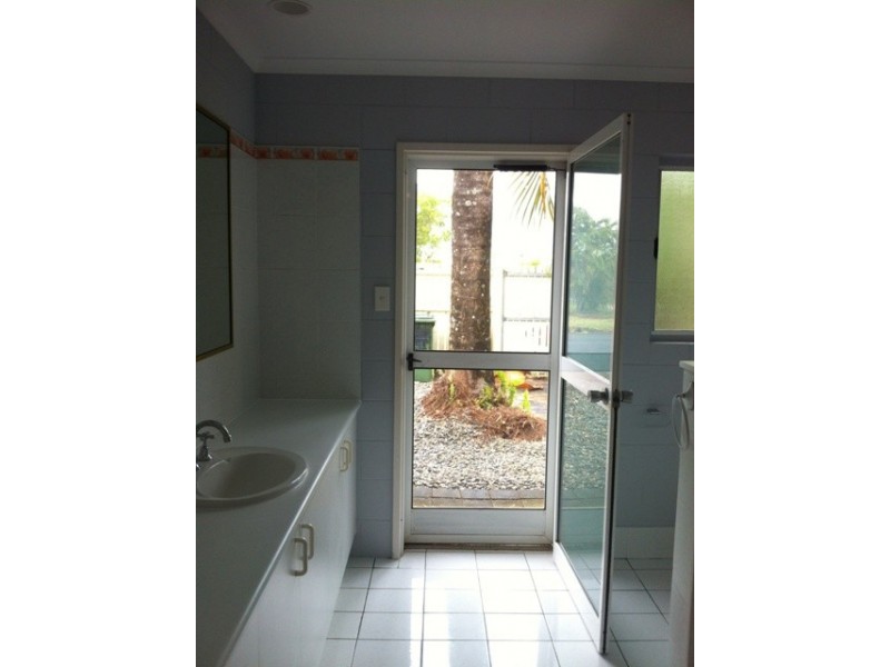 14 Riverside Parade, Trinity Park QLD 4879