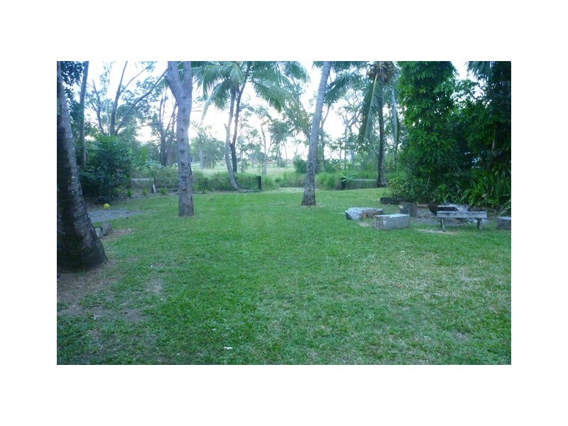 14 Riverside Parade, Trinity Park QLD 4879