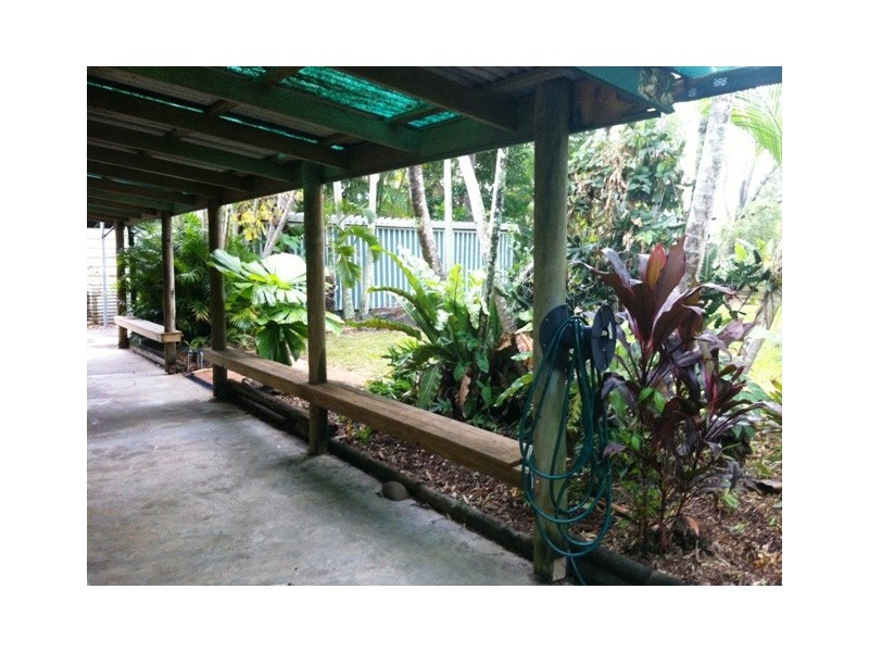 14 Riverside Parade, Trinity Park QLD 4879