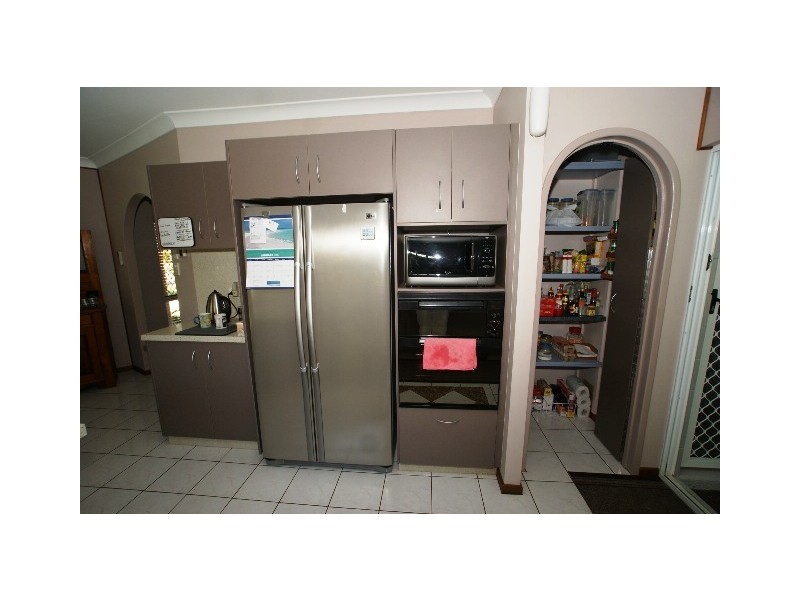 5 Ellwood Close, Kewarra Beach QLD 4879